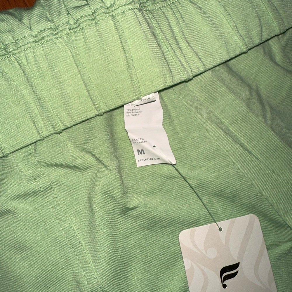 Fabletics Pants - Picture 3 of 4